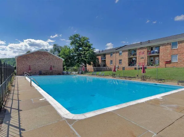 Hessian Hills Apts, 138 Hessian Hills Cir #138-1, Charlottesville, VA 22901