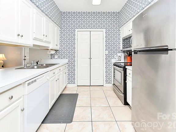 5th image of 113B 9th Ave S