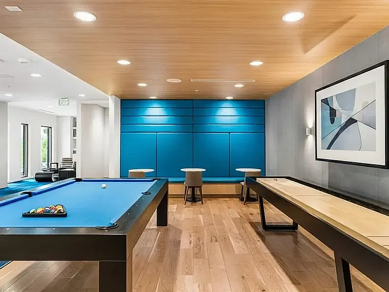 Clubroom and Coworking Space