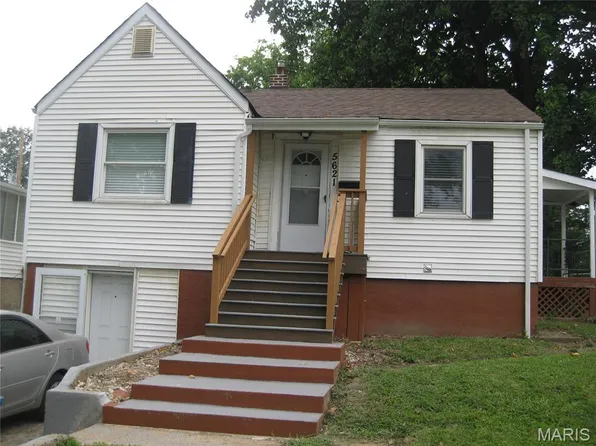 5621 Curry Ave, Saint Louis, MO 63136