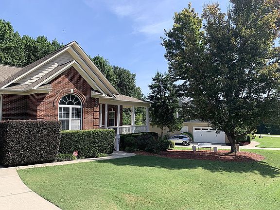 3rd image of 505 River Knoll Dr