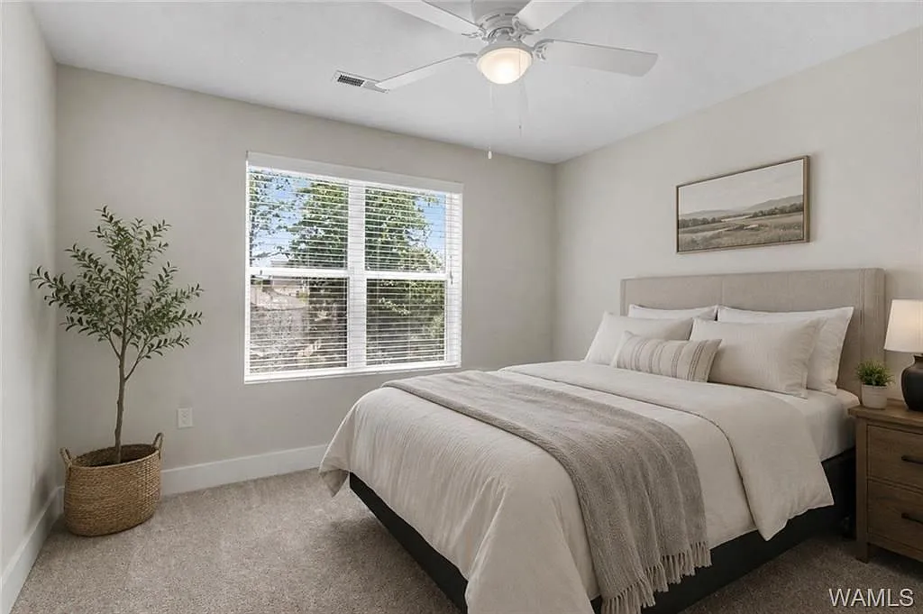 3 bed, 3.0 bath, 1266 sqft, $2,595 — Photo 3