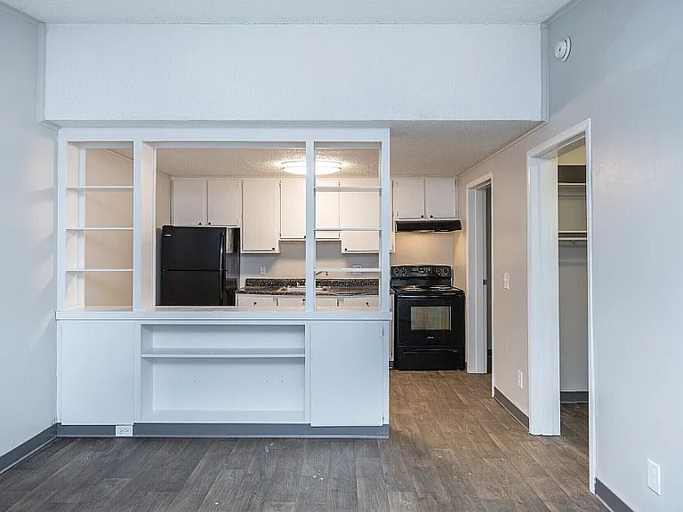 Open Kitchen