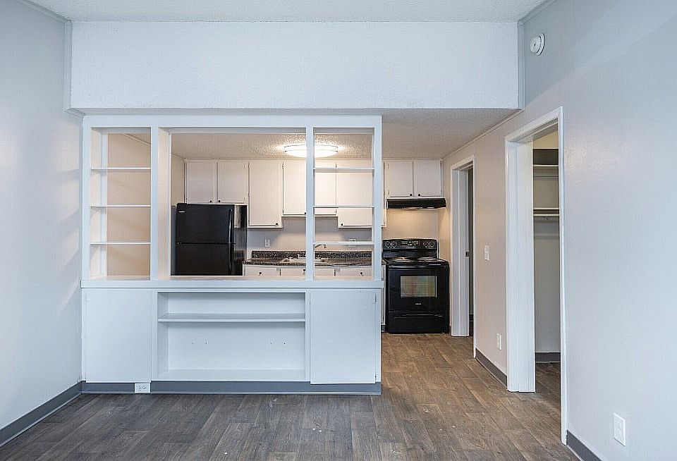 Open Kitchen