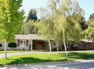 1295 Tartan Trail Rd, Hillsborough, CA 94010