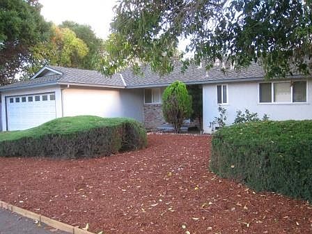 1st image of 1065 Cuesta Dr