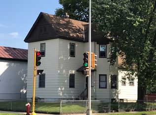931 7th St S, La Crosse, WI 54601