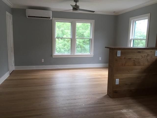 1st image of 468 13th Ave N APT 4