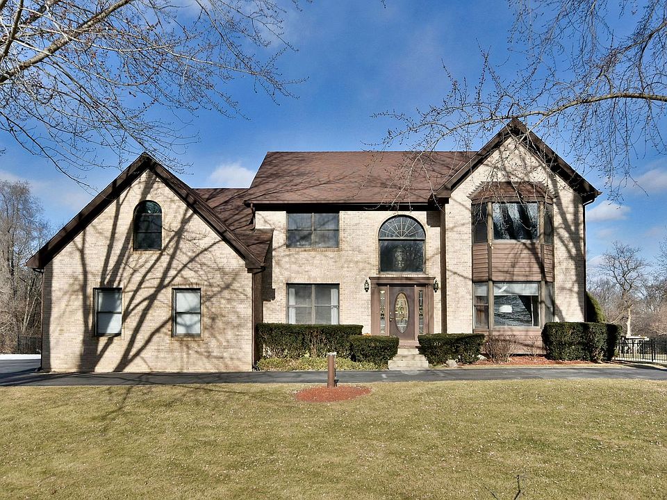 1st image of 40W668 S Bridle Creek Dr