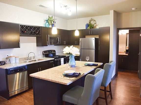 3rd image of 15899 Elmhurst Ln Unit 3232