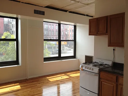 Rented by Citi-Village | media 9