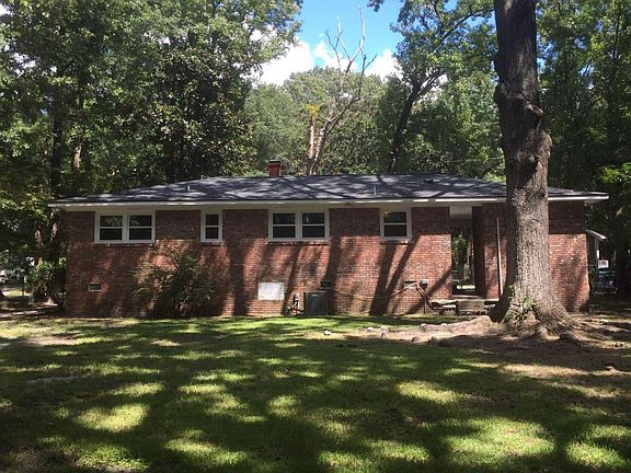 3rd image of 7661 Winchester St