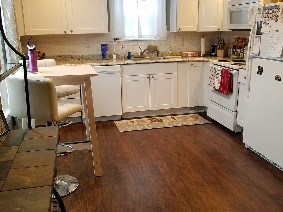 1st image of 538 Perry Ave #2