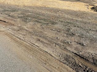 21632 Loop St, Tehachapi, CA 93561