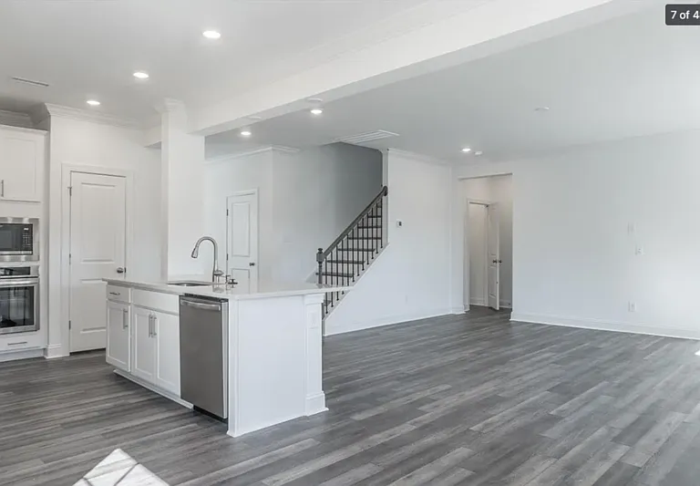 1441 Hazelnut Ridge Ln — Photo 3