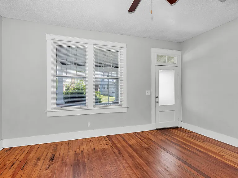 240 Ellis St #B — Photo 7