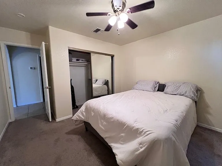 335 Riverwood Ln — Photo 14