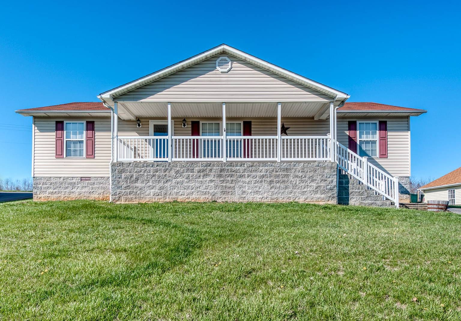 241 Hallock Dr, Abingdon, VA 24210 MLS 11261004 Zillow