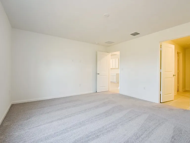 1338 Inkberry Cir — Photo 7
