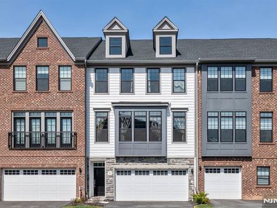 12 Bittersweet Ter, Montvale, NJ, 07645