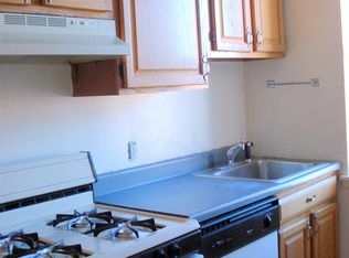 52 College Ave APT 2C, Tarrytown, NY 10591