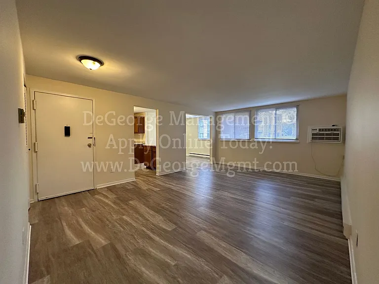 Parkview Apartments — Photo 80
