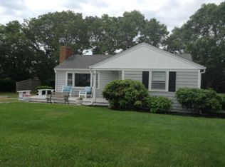 7 Seaview Ave, Mashpee, MA 02649