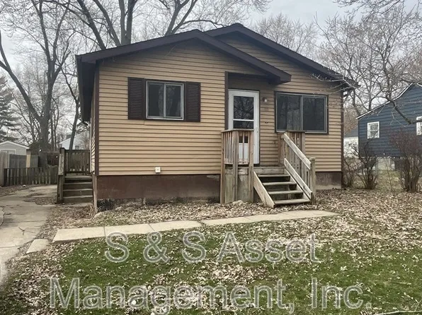 511 Brynford Ave, Lansing, MI 48917