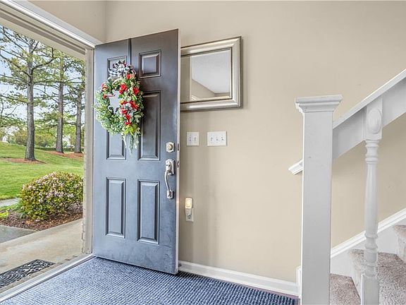 2nd image of 2385 Wessington Dr
