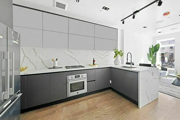 Sold by Corcoran | media 14