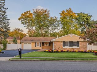 49 Tulip Grove Dr, Lake Grove, NY 11755