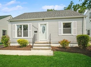 20809 Hansen Rd, Maple Heights, OH 44137