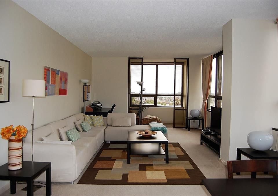 1st image of 5150 Hidalgo St Unit 1004