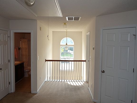 4th image of 113 Bellington Dr