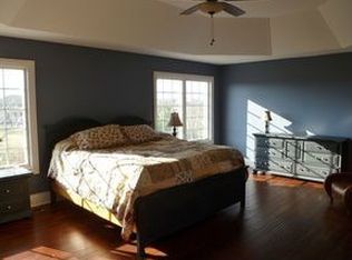 11061 Riverside Dr, Frankfort, IL 60423