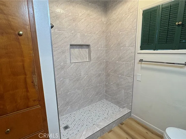 831 W Harvard Pl — Photo 14
