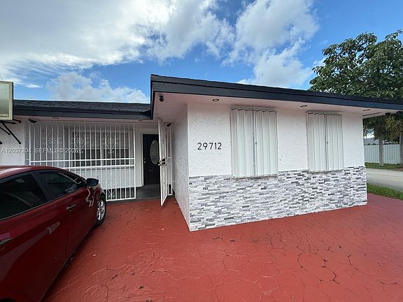 4th image of 29712 SW 158th Pl