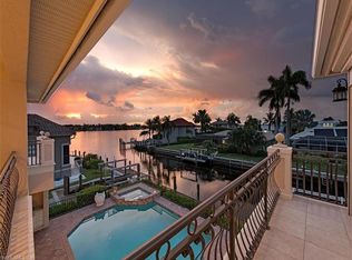 1860 Kingfish Rd, Naples, FL 34102