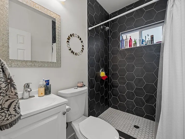 5675 Campanile Way — Photo 11