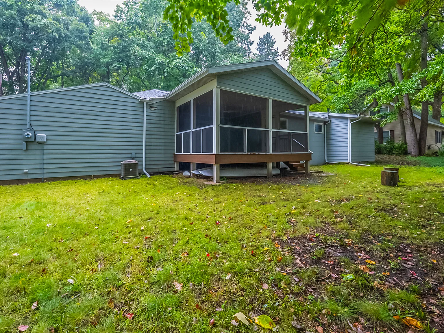 3 bed, 1200 sqft, $3,800 — Photo 3