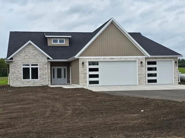 25340 Pelican River Dr, Detroit Lakes, MN 56501