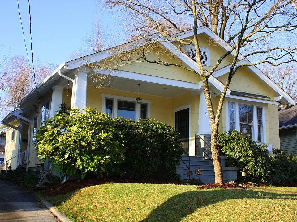 2038 Elizabeth Ave