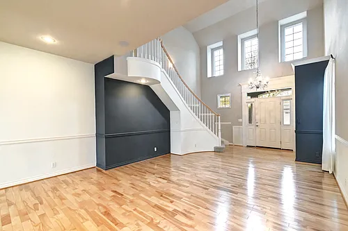 6632 188th Pl NE Photo 1