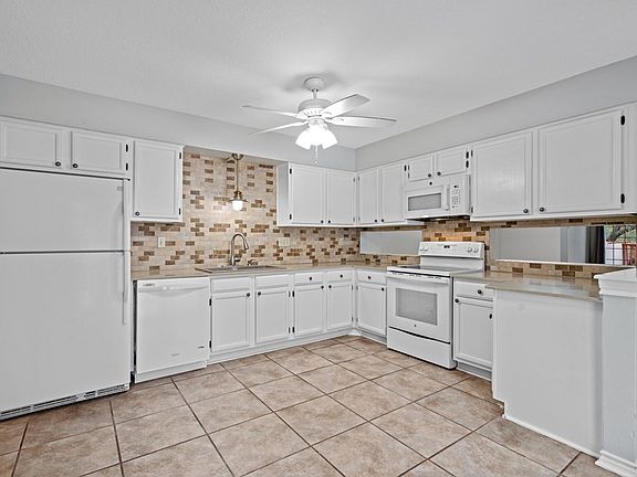 5th image of 1315 Paragon Pl