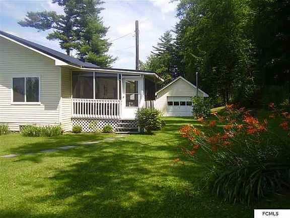 2nd image of 278 Glen Dr