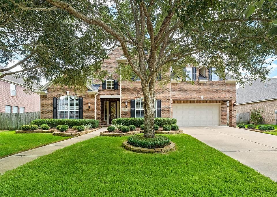 1st image of 25519 Skye Springs Ln