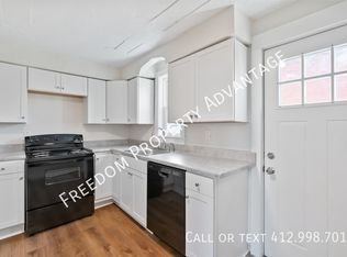 10 Iron St APT 1A, Canonsburg, PA 15317