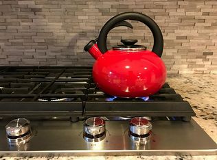 55 W New Avery Pl, Spring, TX 77382