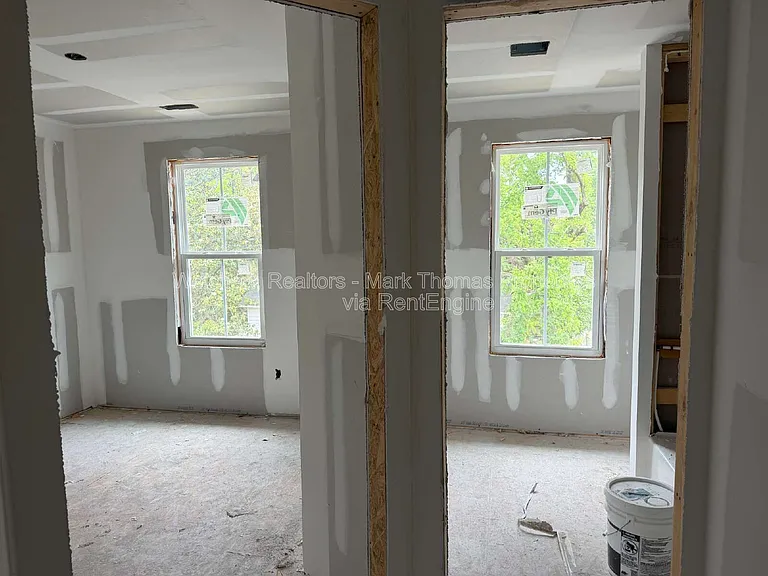 1203 Fern St — Photo 31