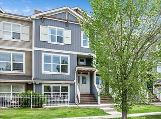 10 W Auburn Bay Ave SE #1410, Calgary, AB T3M 0P7